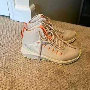 Columbia Radlock Hiking Boots 🥾
